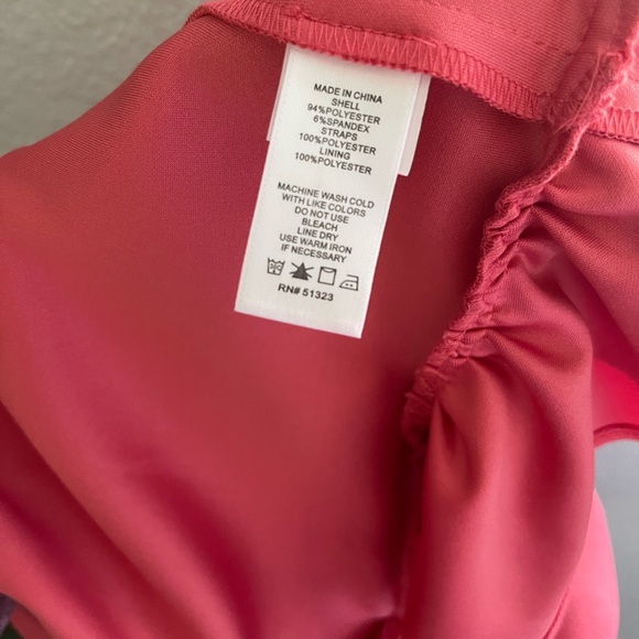 Women’s Coral pink Ruffled Cocktail 1State Dress - Picture 10 of 12